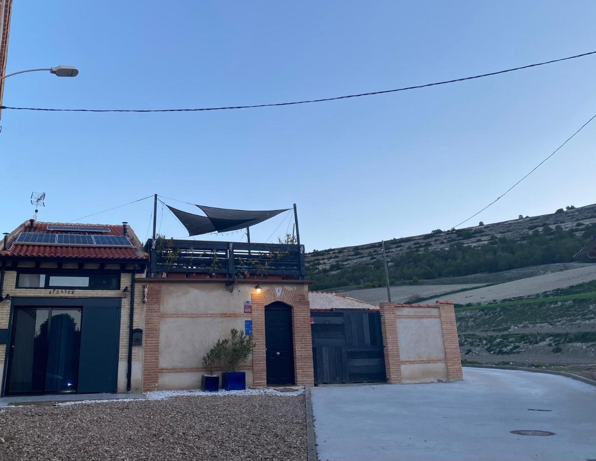 Casa Rural Atelier - Jardin Y Terraza Velliza Exterior foto